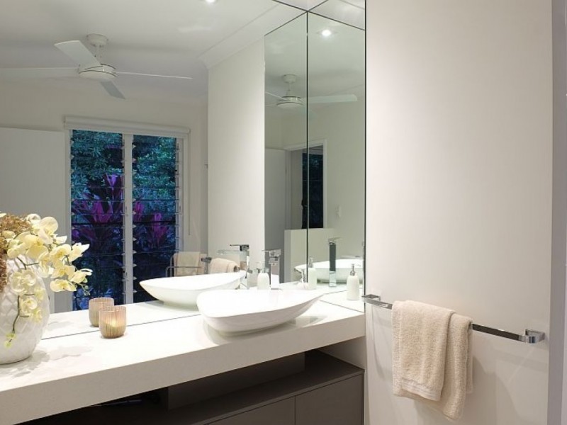 20 Kurt Close, Palm Cove QLD 4879