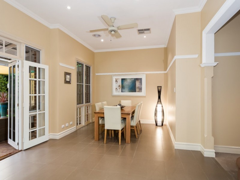 89 Tenth Avenue, Inglewood WA 6052