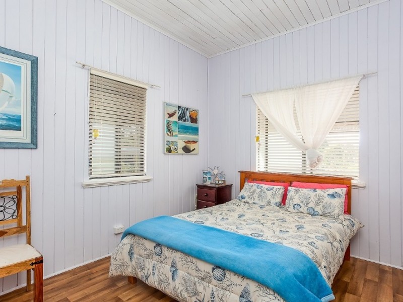 559 Rocks Road, Pie Creek QLD 4570