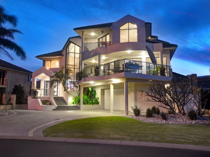 7 The Strand, Bunbury WA 6230