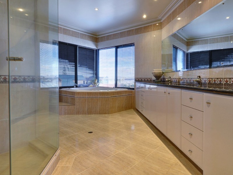 7 The Strand, Bunbury WA 6230