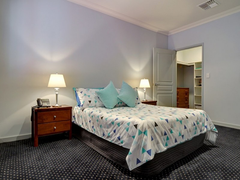 7 The Strand, Bunbury WA 6230