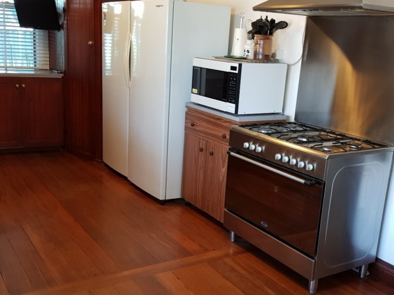 22 Massingham Street, Kellerberrin WA 6410