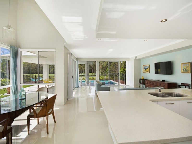 32 Campbellville Circuit, Pelican Waters QLD 4551