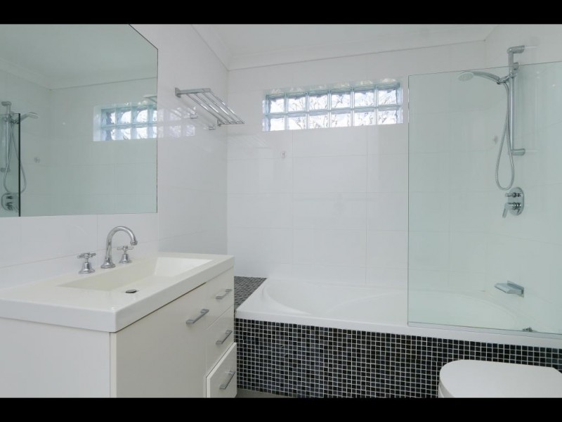 10 Melinga Court, Karawara WA 6152