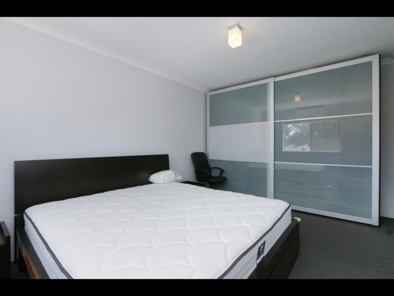 10 Melinga Court, Karawara WA 6152