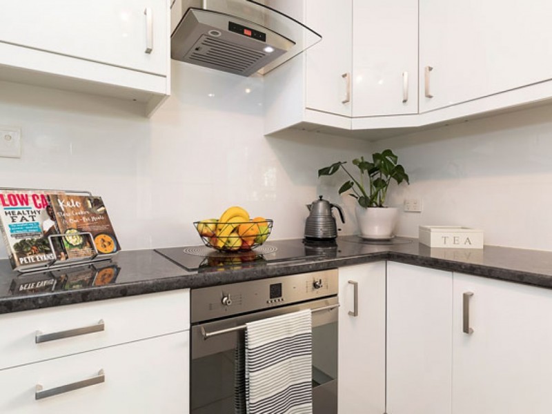 16 Alandale Road, Greenmount WA 6056