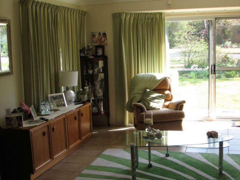 2 Catherine Street, Armidale NSW 2350