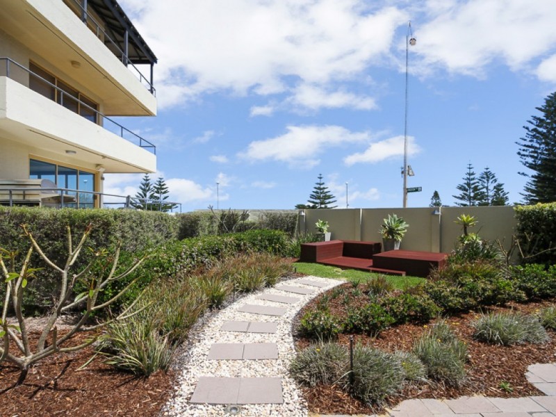 11/116 Marine Parade, Cottesloe WA 6011