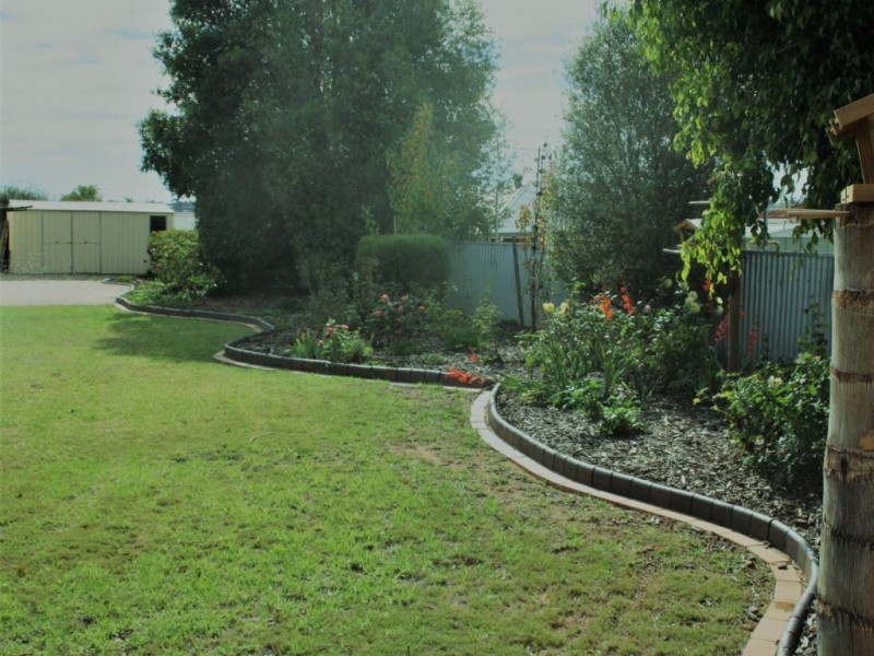 12 Leslie Street, Murray Bridge SA 5253