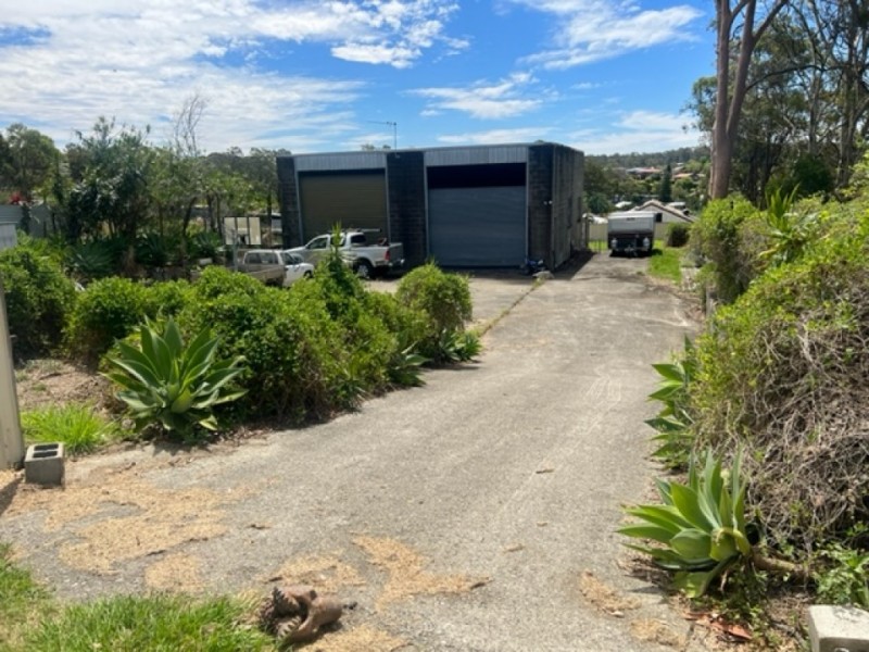 75 Queens Road, Everton Hills QLD 4053