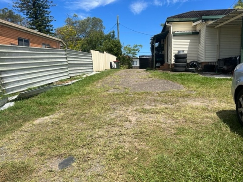 75 Queens Road, Everton Hills QLD 4053