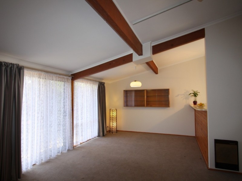 1/1 Hakea Street, Queanbeyan NSW 2620