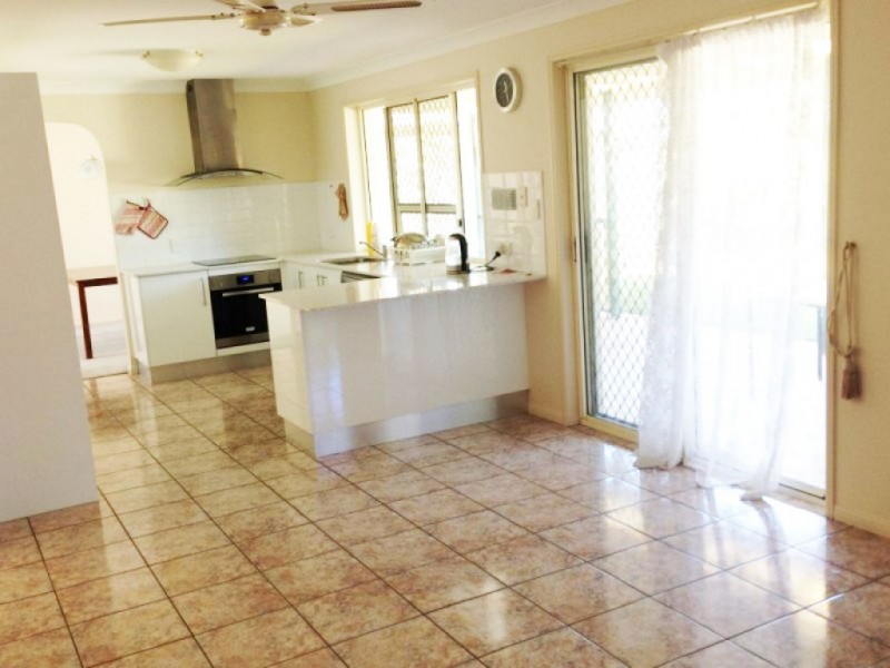 87 Golden Rain Place, Stretton QLD 4116
