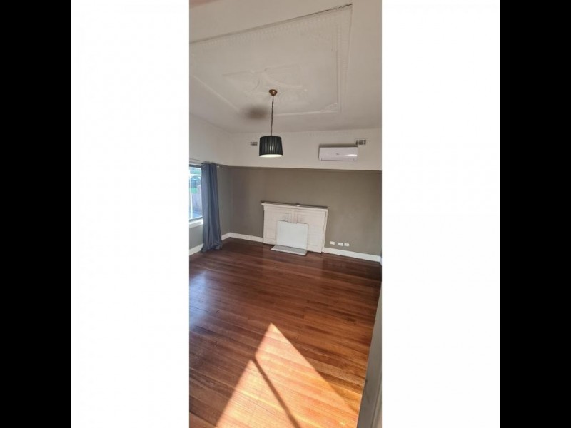 24 Lyonsville Avenue, Preston VIC 3072