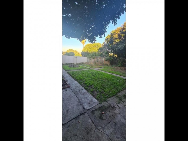 24 Lyonsville Avenue, Preston VIC 3072