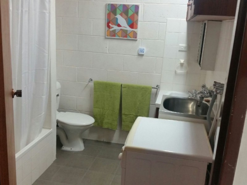 1/82 Clare Street, New Town TAS 7008