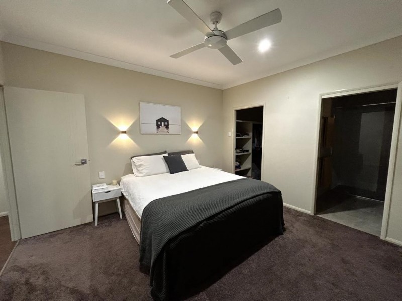 1 Scenic Court, Gowrie Junction QLD 4352