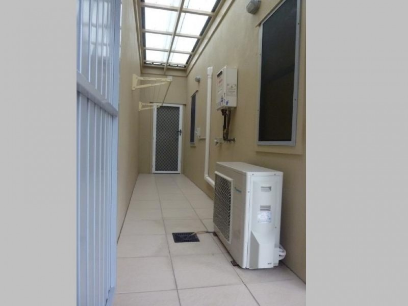 27 Tobruk Street, Lutwyche QLD 4030