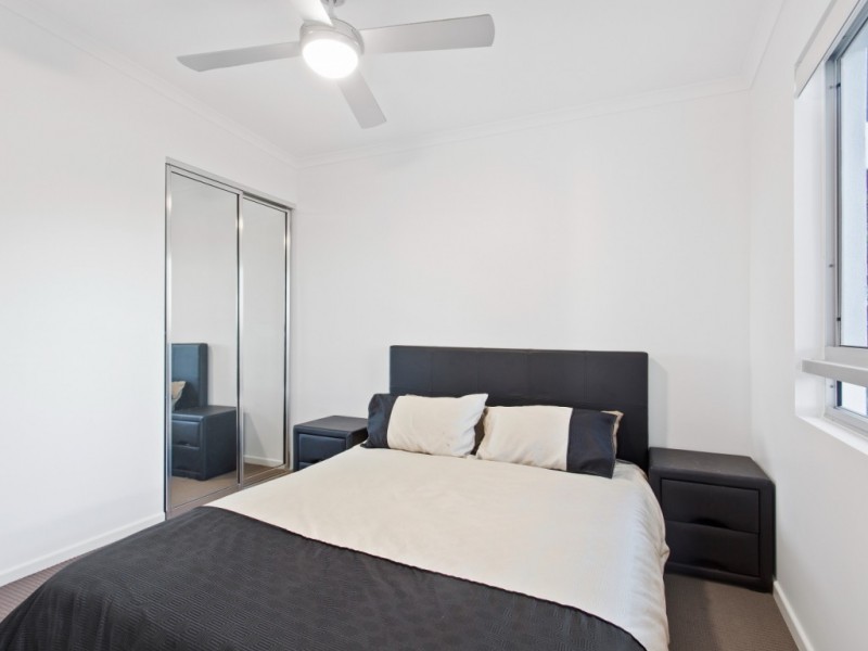 52/209 Wills Street, Castle Hill QLD 4810