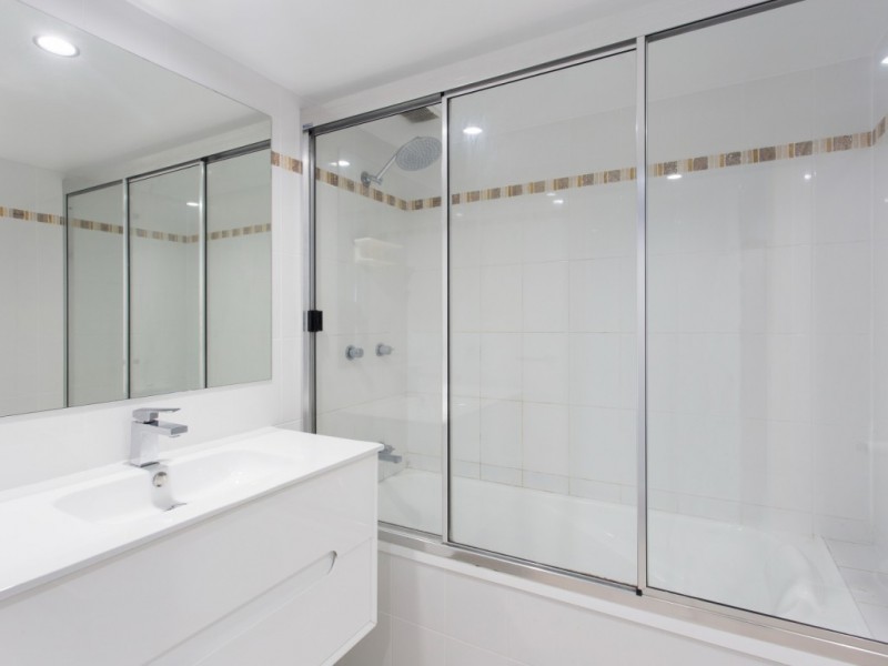 52/209 Wills Street, Castle Hill QLD 4810