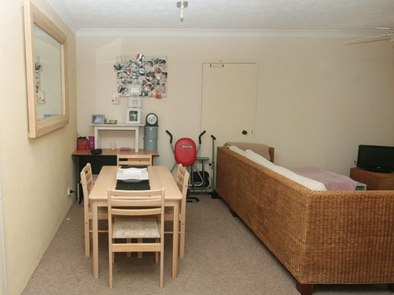 30/1917 Gold Coast Highway, Burleigh Heads QLD 4220