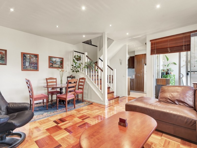 68 Railway Crescent, Bentleigh VIC 3204