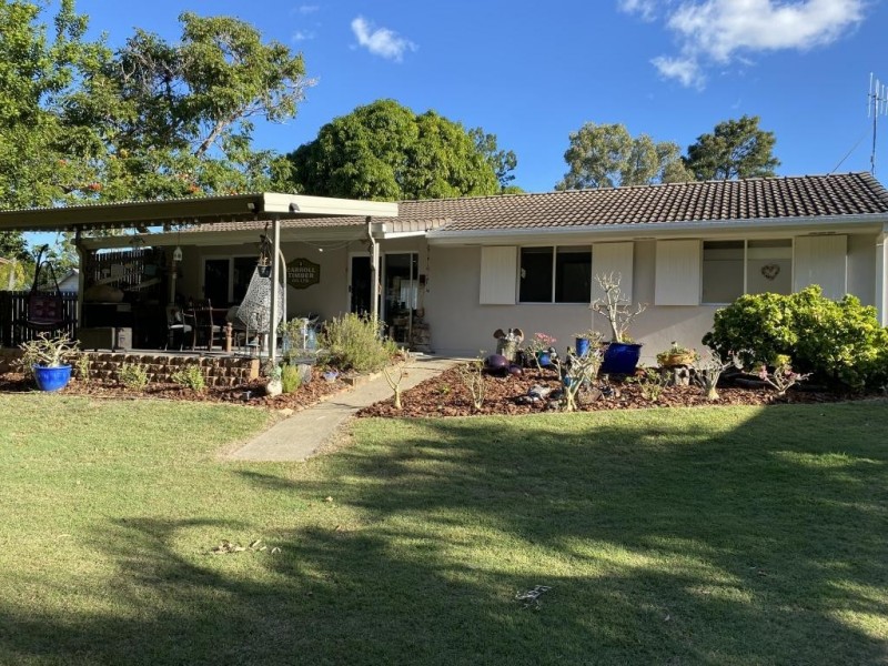 111 Esplanade, Toogoom QLD 4655
