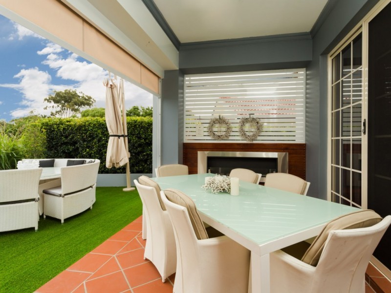 140 Campbell Street, Bundall QLD 4217