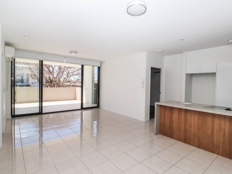 38 Lawley Street, Kedron QLD 4031