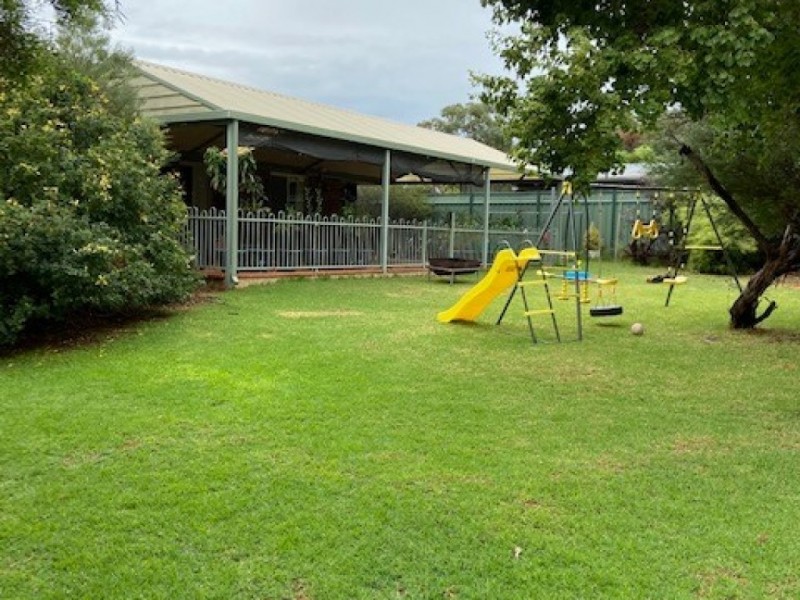 3 Laslett Circle, Mundaring WA 6073