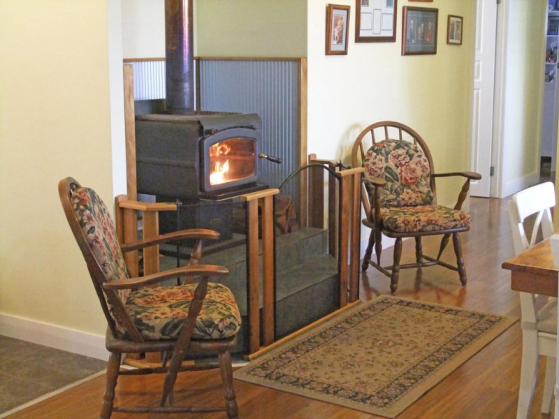 208 Highland Street, Esk QLD 4312