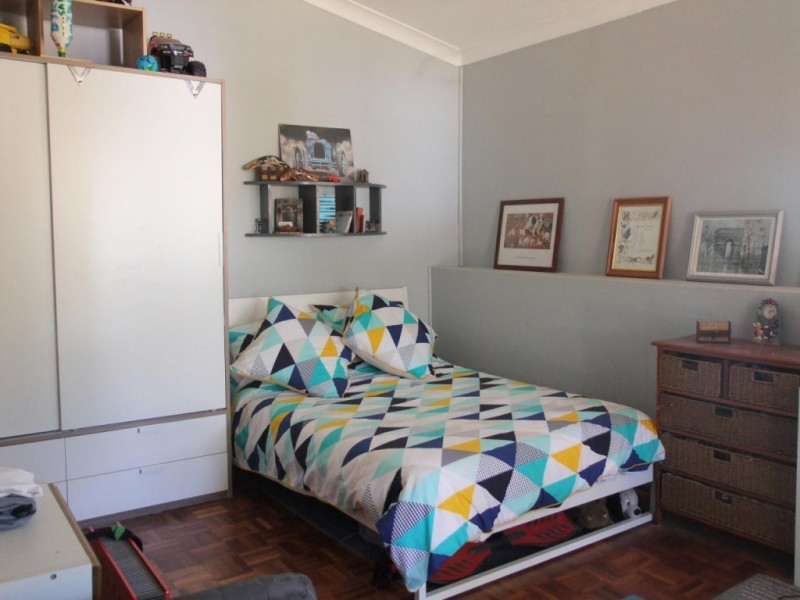 208 Highland Street, Esk QLD 4312