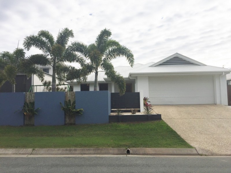 3 Riberry Place, Meridan Plains QLD 4551