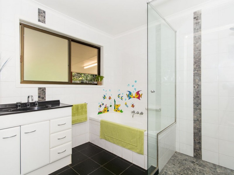 32 Bellmere Road, Bellmere QLD 4510