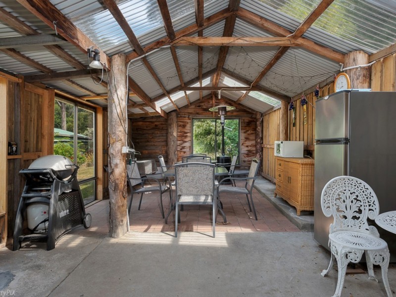 302 Leslie Rd, Kingston TAS 7050