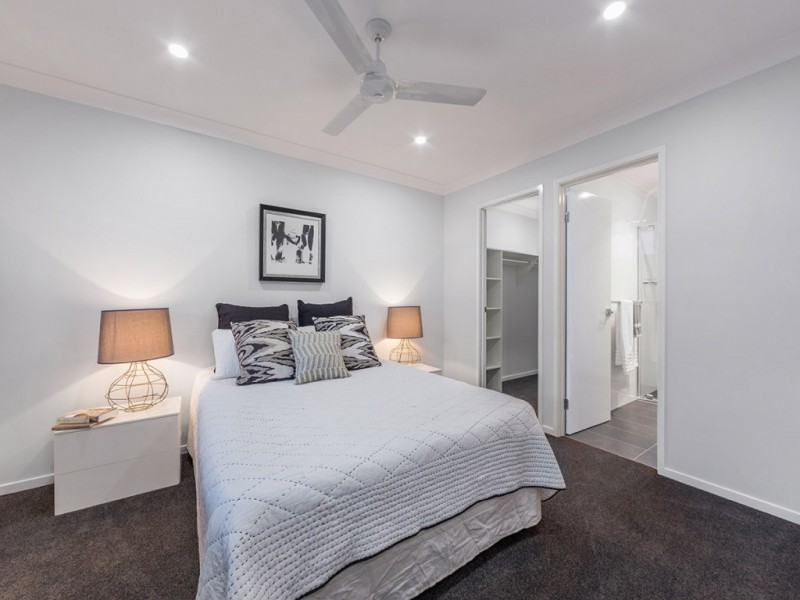 2/22 Worden Street, Morningside QLD 4170