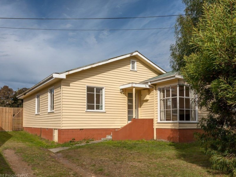 13 Heemskirk Street, Warrane TAS 7018