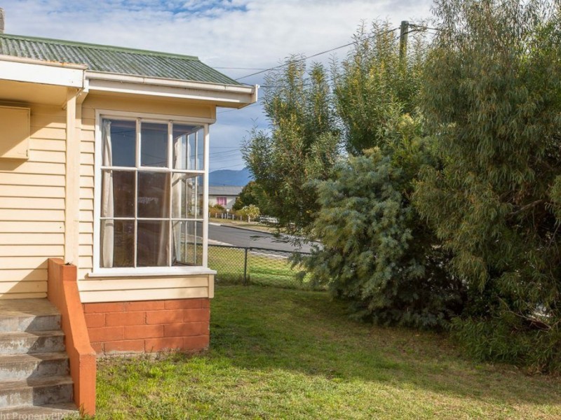 13 Heemskirk Street, Warrane TAS 7018