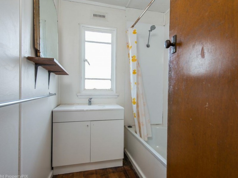 13 Heemskirk Street, Warrane TAS 7018