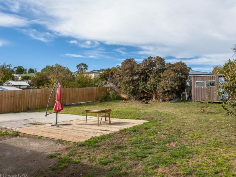 13 Heemskirk Street, Warrane TAS 7018