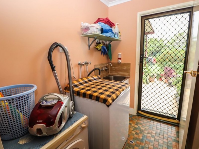 54 Holmead Road, Eight Mile Plains QLD 4113