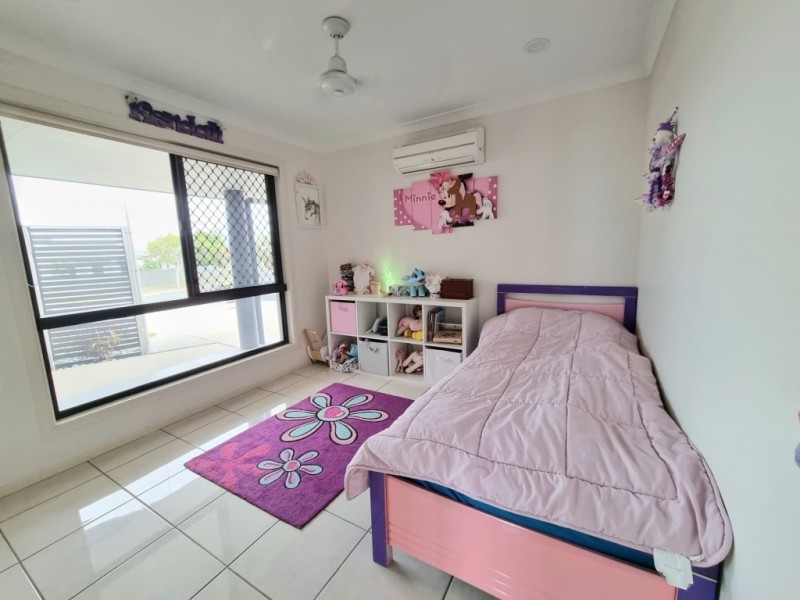 65 Montgomery Street, Rural View QLD 4740