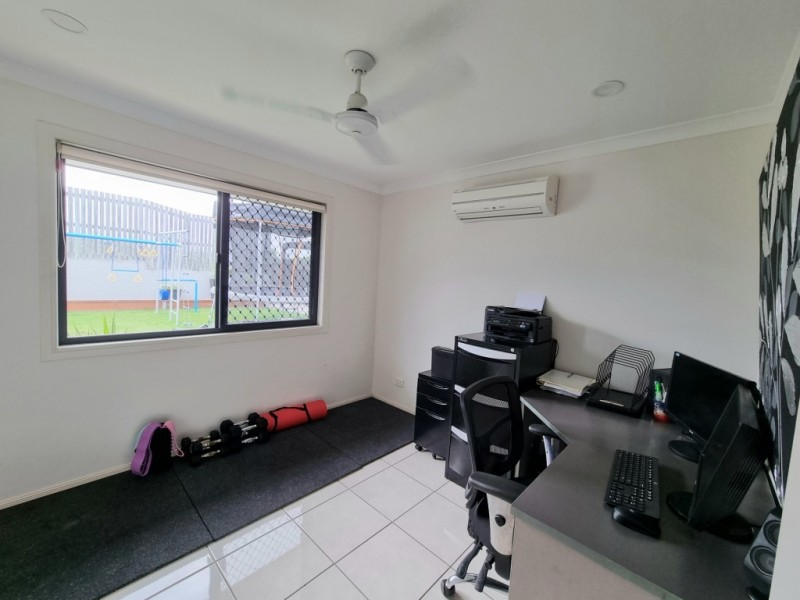 65 Montgomery Street, Rural View QLD 4740