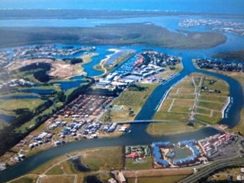 11 Catana Crescent, Hope Island QLD 4212