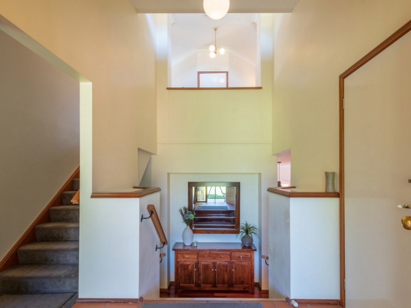 2 Currawong Place, Blaxland NSW 2774