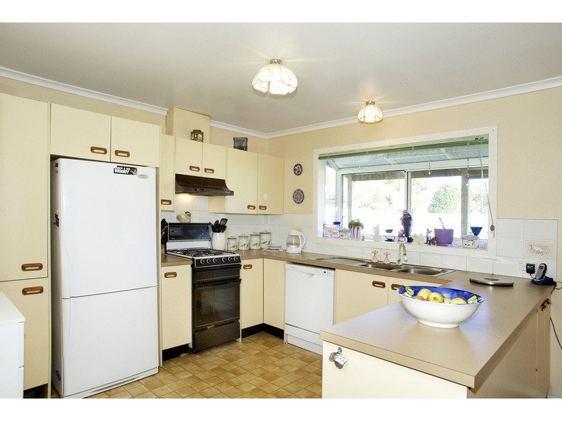 2 June Street, Moolap VIC 3221