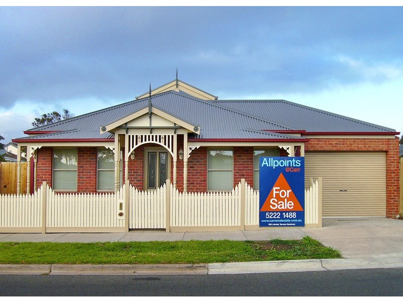2/1 Chaucer Street, Hamlyn Heights VIC 3215