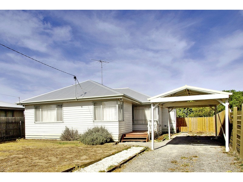 39 Yooringa Avenue, Norlane VIC 3214