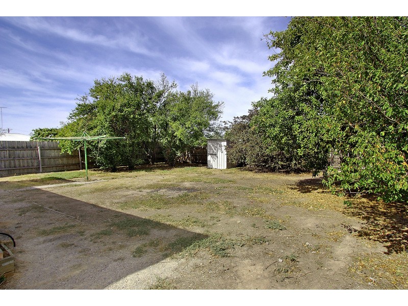39 Yooringa Avenue, Norlane VIC 3214